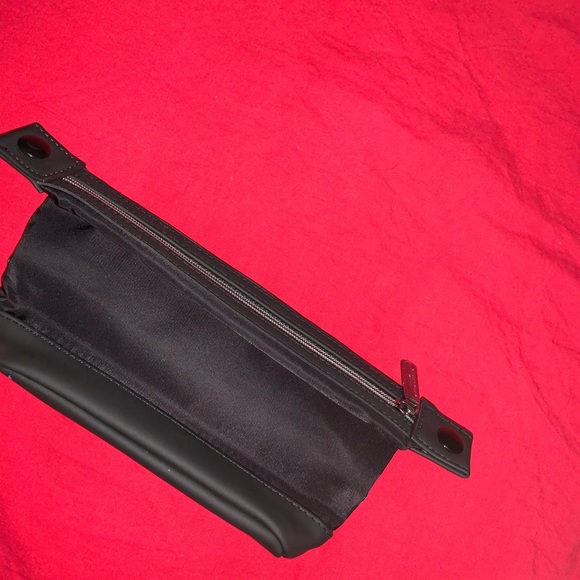 Givenchy bag - Picture 3 of 4